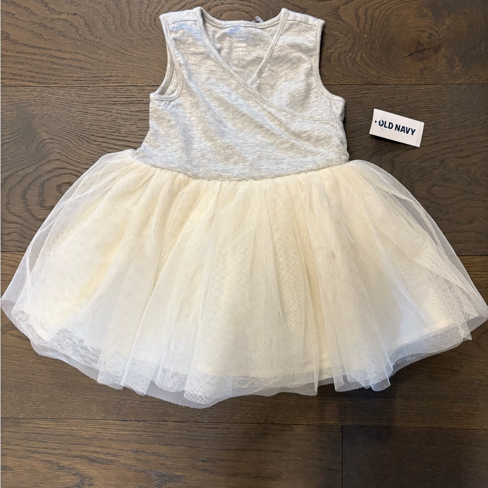 Old navy baby girl tutu dress 6-12M NWT retail $69 plus tax